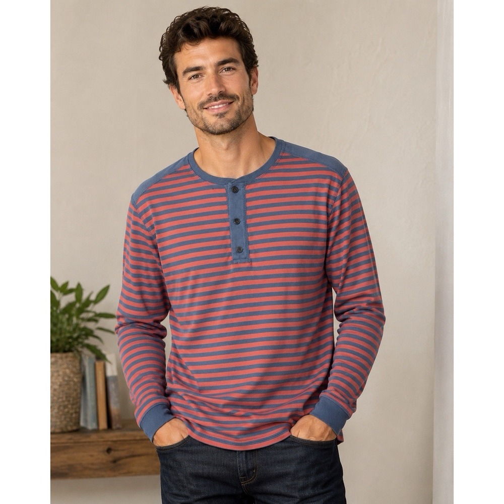 The J.Peterman Company Henley T-Shirt Mens Size‎ XL Blue Red Striped